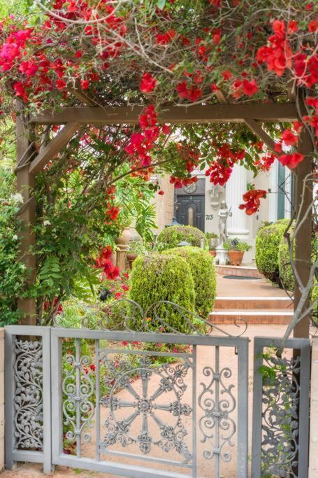 Entire Second Flr - Santa Monica Luxury Roman Villa Los Angeles Dış mekan fotoğraf