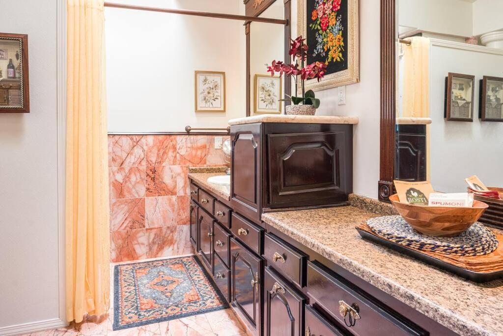 Entire Second Flr - Santa Monica Luxury Roman Villa Los Angeles Dış mekan fotoğraf