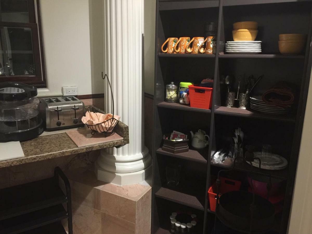 Entire Second Flr - Santa Monica Luxury Roman Villa Los Angeles Dış mekan fotoğraf